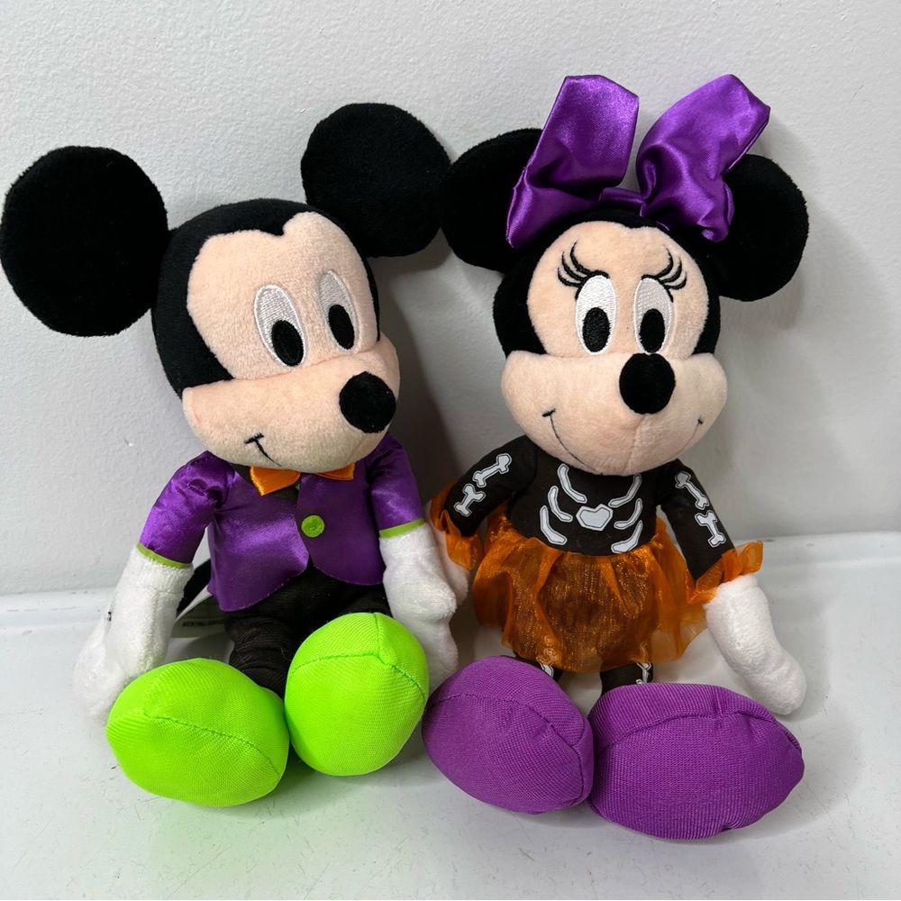 Disney Mickey & Minnie Mouse halloween bundle of 2